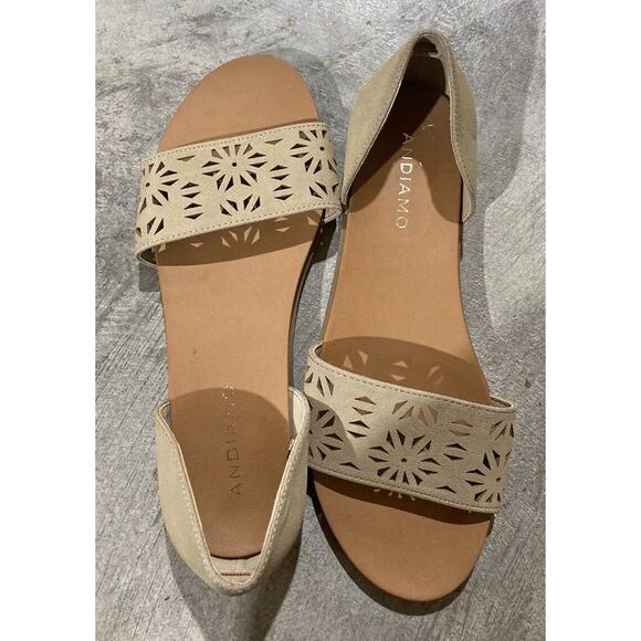 Andiamo D'Orsay Open Toe Slip On Flat Sandal Womens 7.5M Beige Perforated - Picture 1 of 7